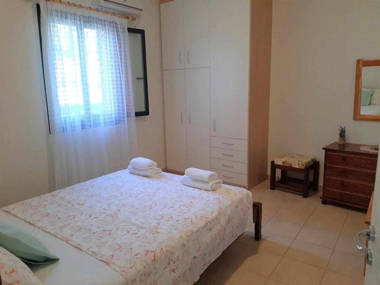 Giannos Apartments Agia Efimia Ngoại thất bức ảnh