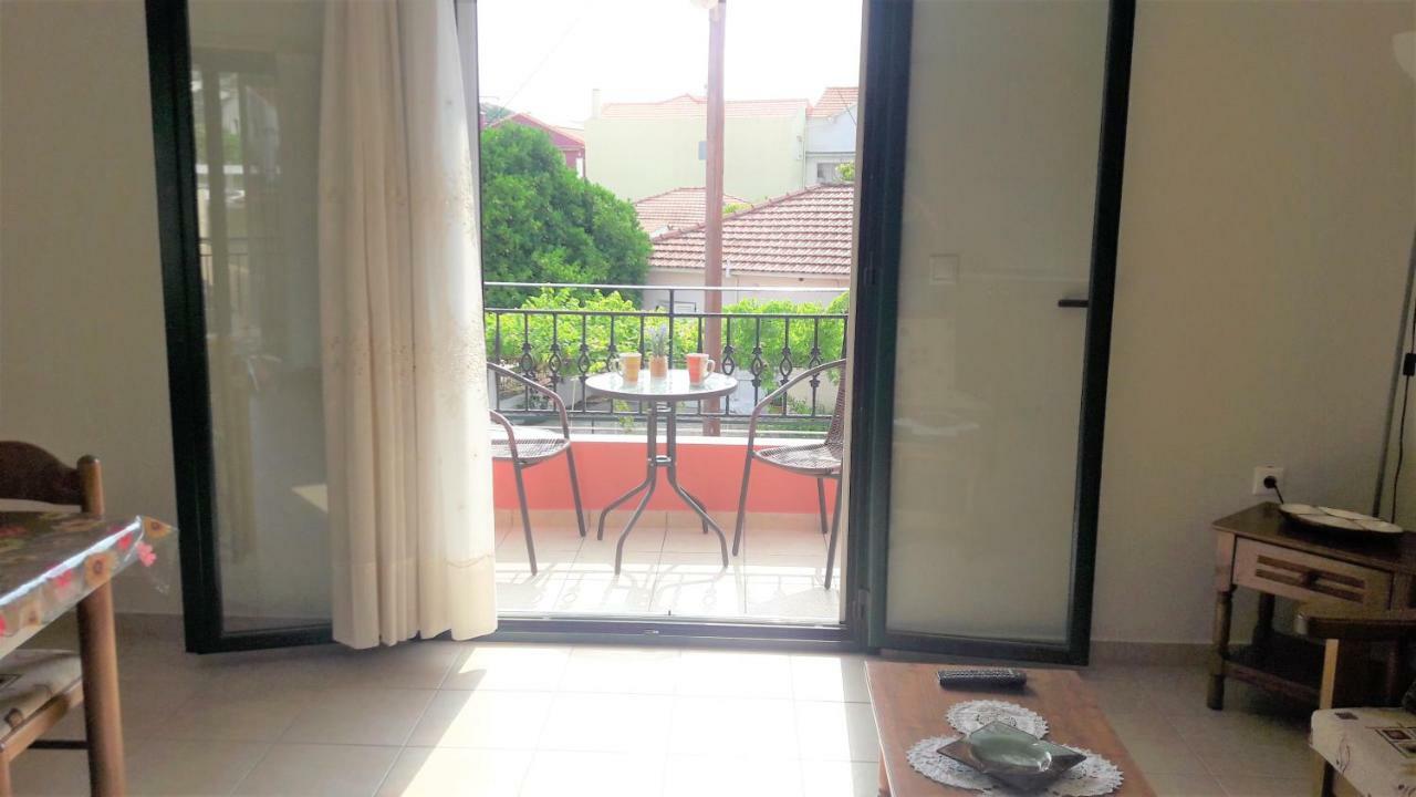 Giannos Apartments Agia Efimia Ngoại thất bức ảnh