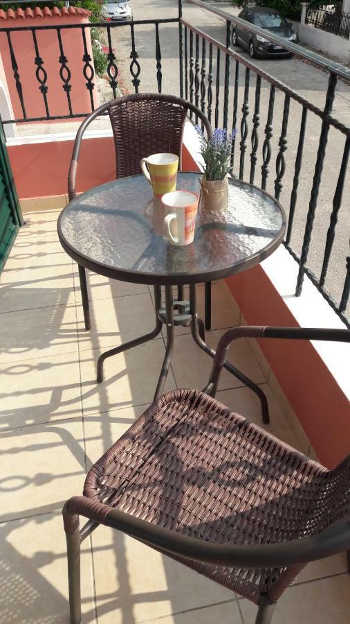 Giannos Apartments Agia Efimia Ngoại thất bức ảnh