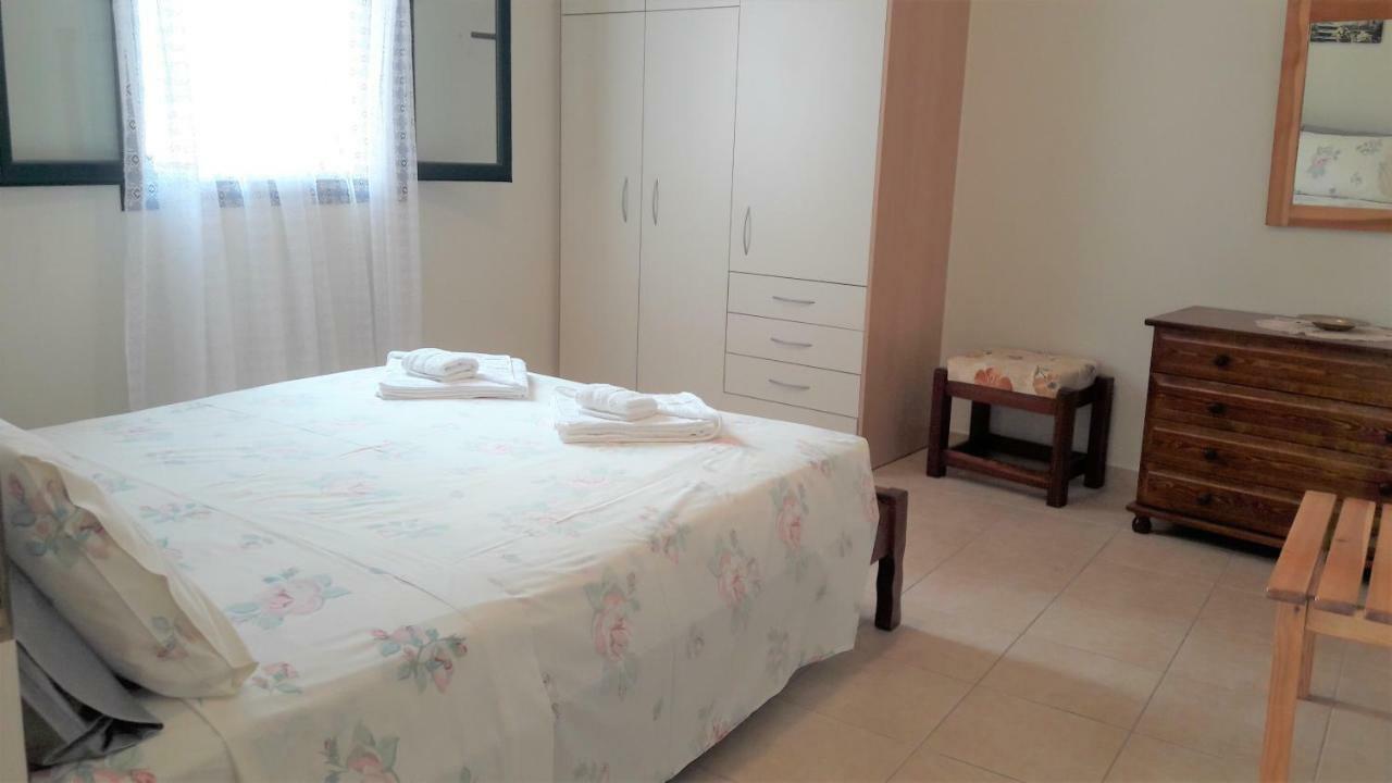 Giannos Apartments Agia Efimia Ngoại thất bức ảnh