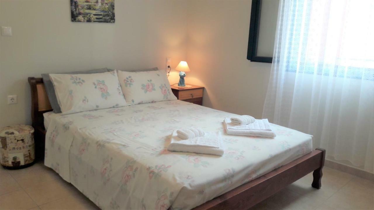 Giannos Apartments Agia Efimia Ngoại thất bức ảnh